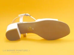 Brenda Zaro F3248 Erika - Blanc - Sandale Femme Talon Carre -Femmes Chaussures Soldes cd24607c73b9e66c561f35ea11d5d5ef img 6189.jpg 135807